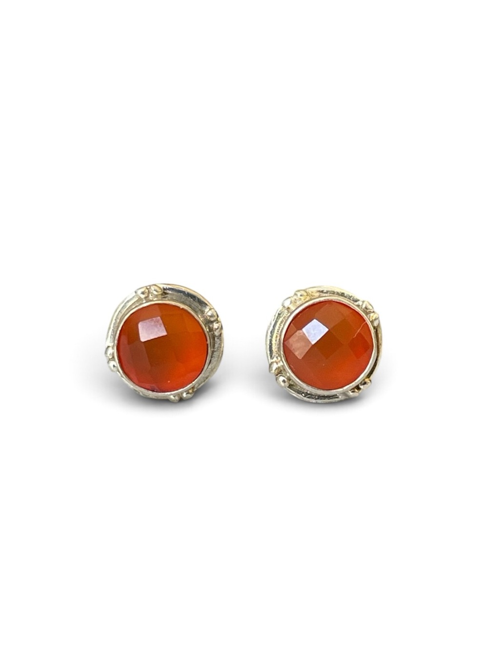 Natural Carnelian Stud Earrings in
925 Sterling Silver
B O H O